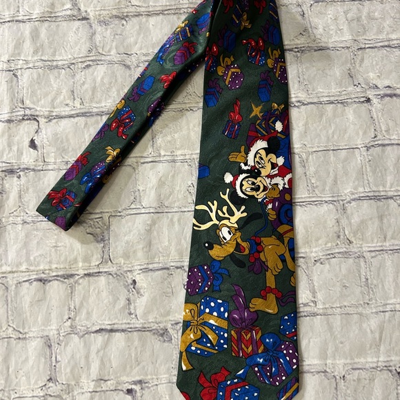 DISNEY MICKEY UNLIMITED VINTAGE MADE IN KOREA CHRISTMAS TIE - Picture 7 of 7